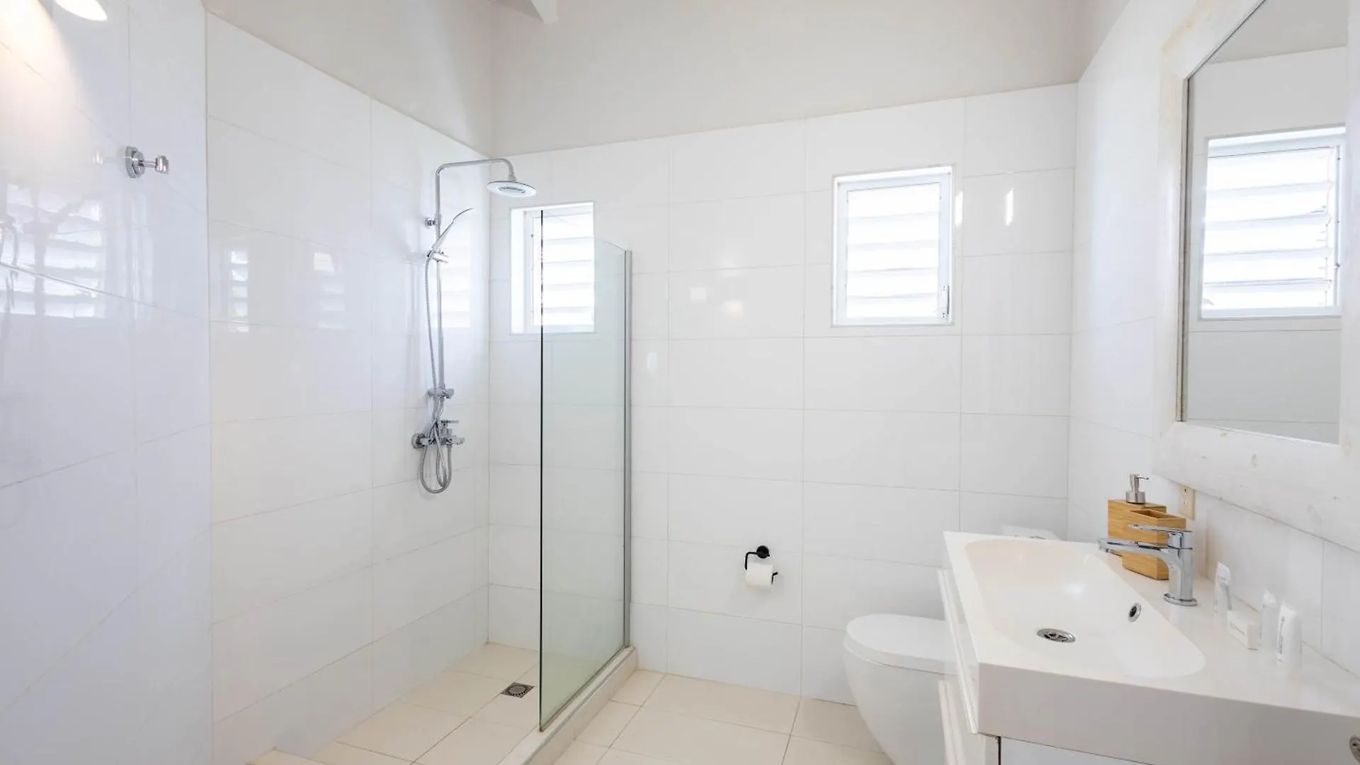 Artiko Luxury Suites - Jan Thiel 0*,