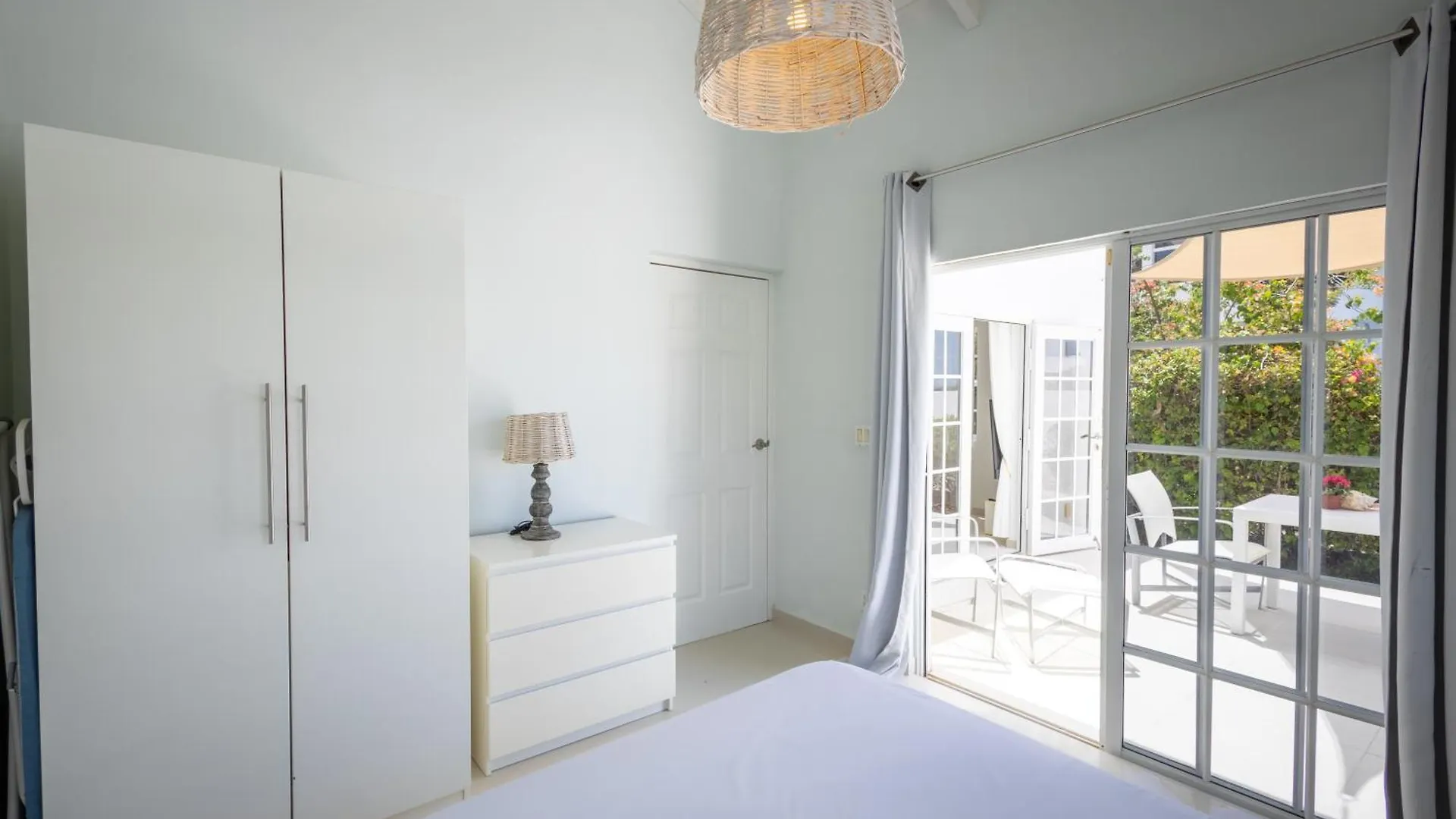 Artiko Luxury Suites - Jan Thiel Apartment